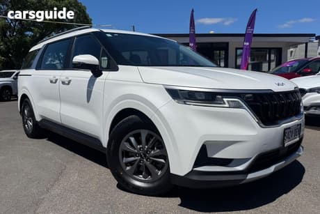 White 2022 Kia Carnival Wagon S