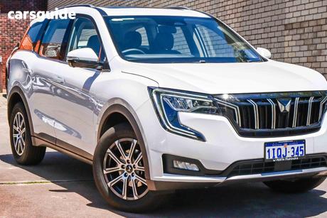 White 2025 Mahindra XUV700 Wagon Ax7L