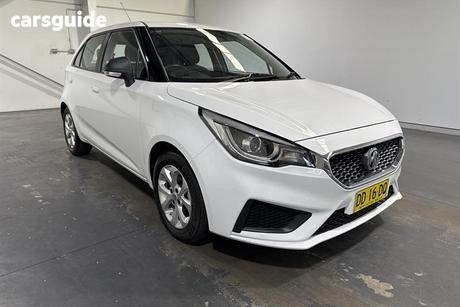 White 2022 MG MG3 Hatchback Core
