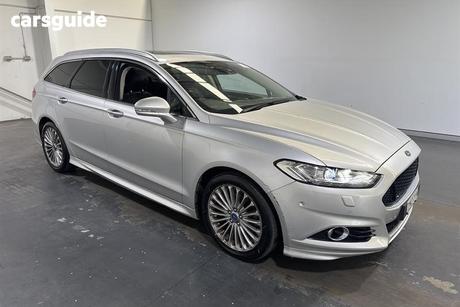 Silver 2015 Ford Mondeo Wagon Titanium Tdci