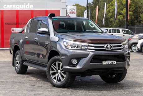 Grey 2018 Toyota Hilux Dual Cab Utility Sr5 (4X4)