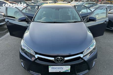 Blue 2016 Toyota Camry Sedan Atara Sl