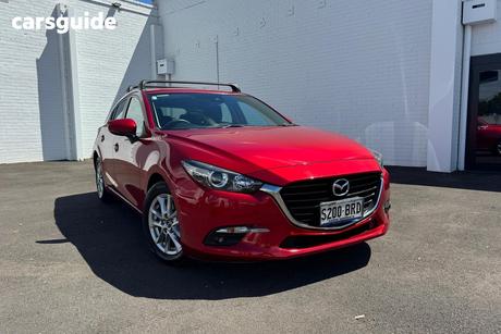 Red 2017 Mazda 3 Hatchback Maxx