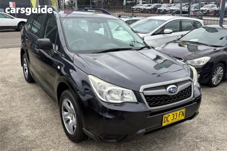 Grey 2013 Subaru Forester Wagon 2.5I