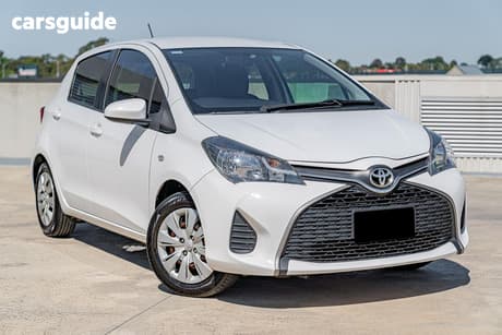 White 2015 Toyota Yaris Hatchback Ascent