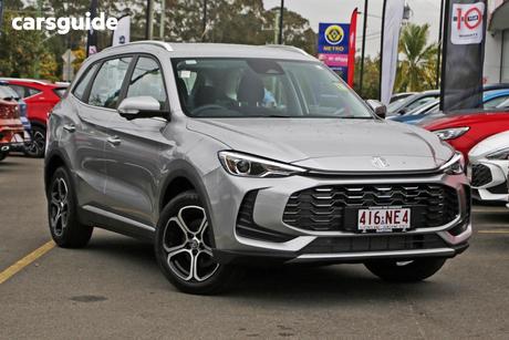 Silver 2025 MG ZS Wagon Excite Hybrid+