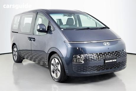 Black 2022 Hyundai Staria Wagon