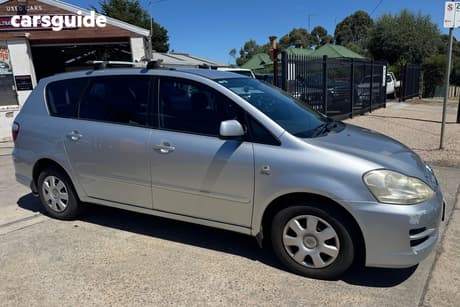 Silver 2009 Toyota Avensis Wagon Verso Glx