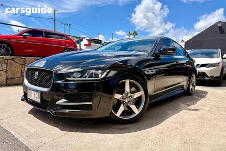Black 2018 Jaguar XE Sedan 25T (184Kw) R-Sport