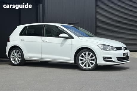 White 2015 Volkswagen Golf Hatchback 103 Tsi Highline