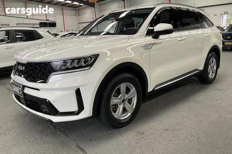 White 2021 Kia Sorento Wagon S 7 Seat