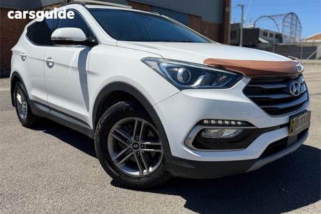 White 2018 Hyundai Santa FE Wagon Active Crdi (4X4)