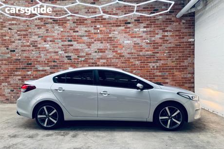 Silver 2017 Kia Cerato Sedan Sport