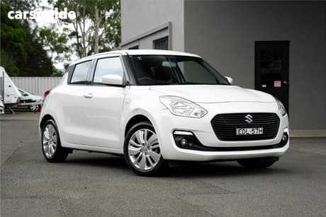 White 2019 Suzuki Swift Hatchback Gl Navigator