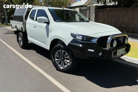 White 2023 Mazda BT-50 Freestyle Cab Chassis Xt (4X4)