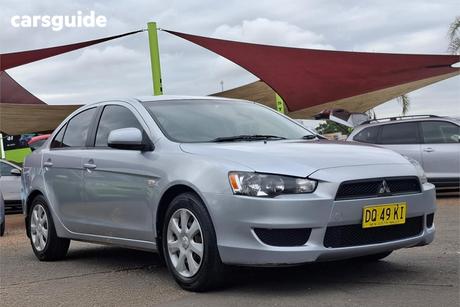 Silver 2012 Mitsubishi Lancer Sedan Es