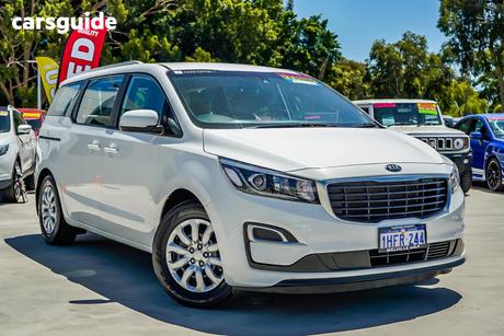 White 2019 Kia Carnival Wagon S