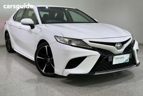 White 2019 Toyota Camry Sedan Sx
