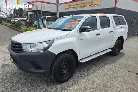 White 2016 Toyota Hilux Dual Cab Utility Workmate (4X4)