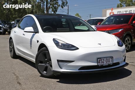 White 2023 Tesla Model 3 Sedan Long Range