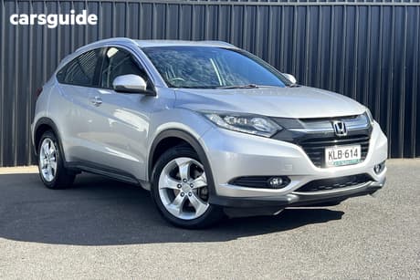 Silver 2015 Honda HR-V Wagon Vti