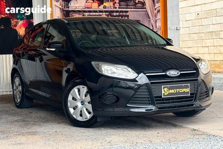 Black 2015 Ford Focus Hatchback Ambiente