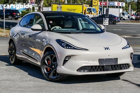 Beige 2025 MG Im6 Wagon Pereformance