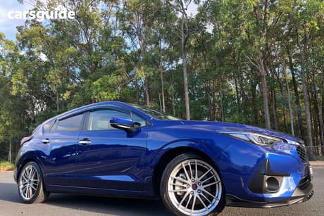 Blue 2024 Subaru Impreza Hatchback 2.0R (Awd)