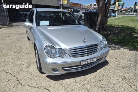 Silver 2004 Mercedes-Benz C200 Sedan Kompressor Classic