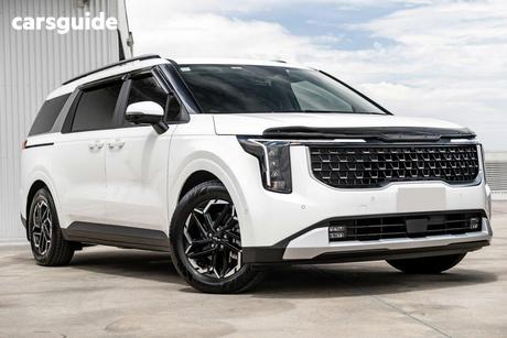 White 2025 Kia Carnival Wagon Sport+