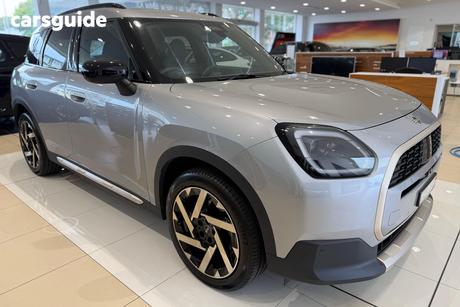 Silver 2024 Mini Countryman Wagon C Favoured (Mhev)