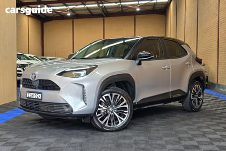 Silver 2021 Toyota Yaris Cross SUV URBAN