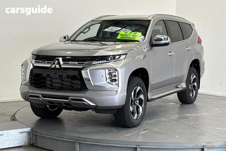 Silver 2024 Mitsubishi Pajero Sport Wagon Gsr (4Wd) 7 Seat