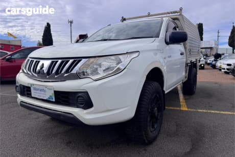 White 2016 Mitsubishi Triton Cab Chassis Glx