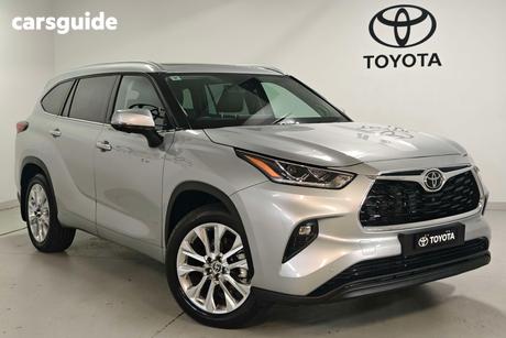 Silver 2025 Toyota Kluger Wagon Grande Hybrid Awd