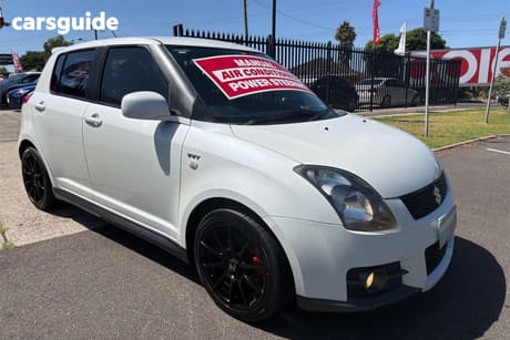 White 2007 Suzuki Swift Hatchback Sport