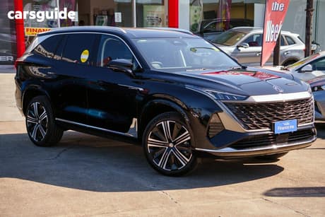 Black 2025 MG Qs Wagon Essence Awd