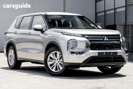 Silver 2025 Mitsubishi Outlander Wagon Es 5 Seat (2Wd)