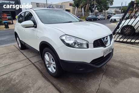 White 2013 Nissan Dualis Wagon St (4X2)