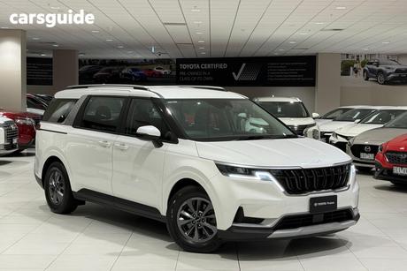 White 2021 Kia Carnival Wagon S