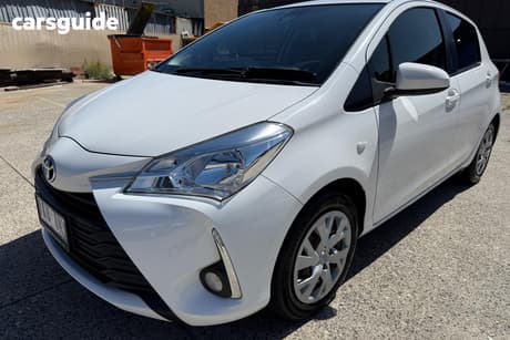 White 2017 Toyota Yaris Hatchback Sx