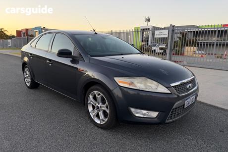 Grey 2009 Ford Mondeo Hatchback Zetec