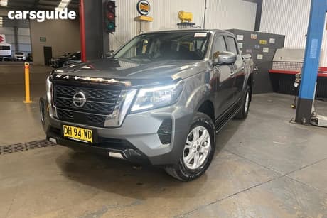 Grey 2023 Nissan Navara Dual Cab Pick-up St (4X4)