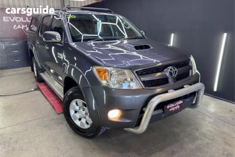 Grey 2007 Toyota Hilux Dual Cab Pick-up Sr5 (4X4)