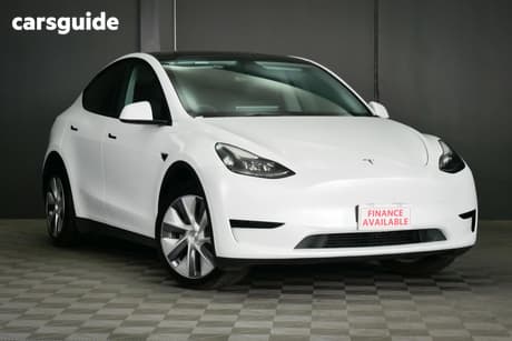 White 2023 Tesla Model Y Wagon Rear-Wheel Drive