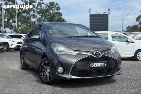 Grey 2014 Toyota Yaris Hatchback Sx