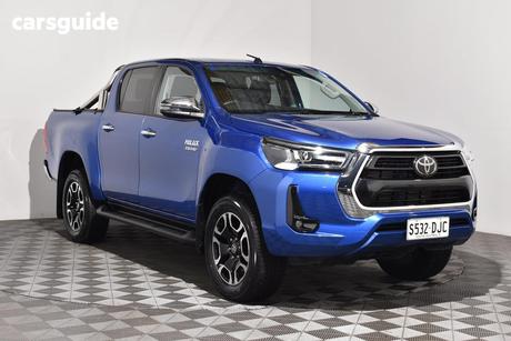 Blue 2020 Toyota Hilux Double Cab Pick Up Sr5 (4X4)