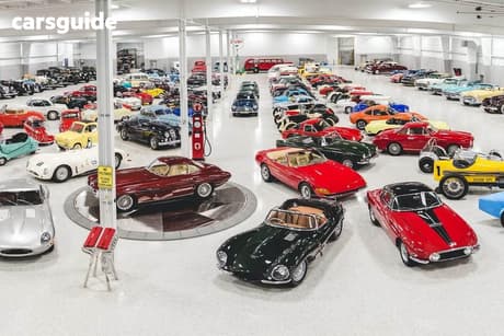 Grey 2016 Subaru Outback Wagon 2.5I Premium