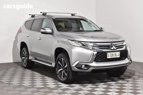 Silver 2016 Mitsubishi Pajero Sport Wagon Exceed (4X4)