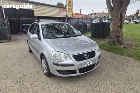Silver 2008 Volkswagen Polo Hatchback Match